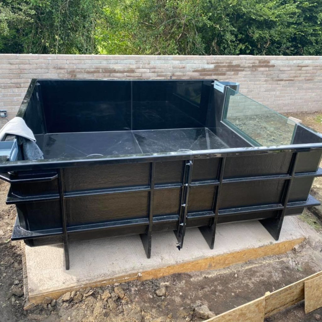 Koi tanks Unikoi Japanse koi en vijveraanleg